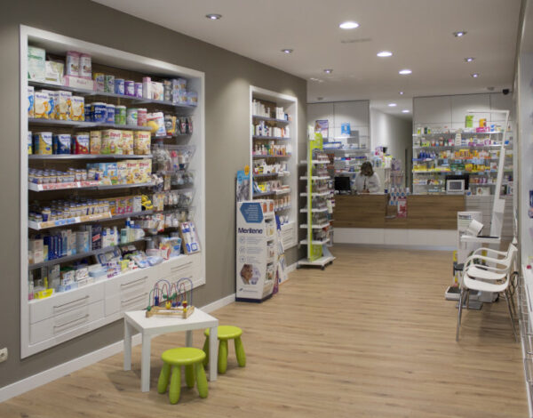 OBRA DE LOCALES COMERCIALES EN VIGO Y PONTEVEDRA