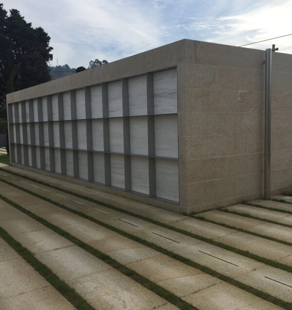 Construcción sepulturas