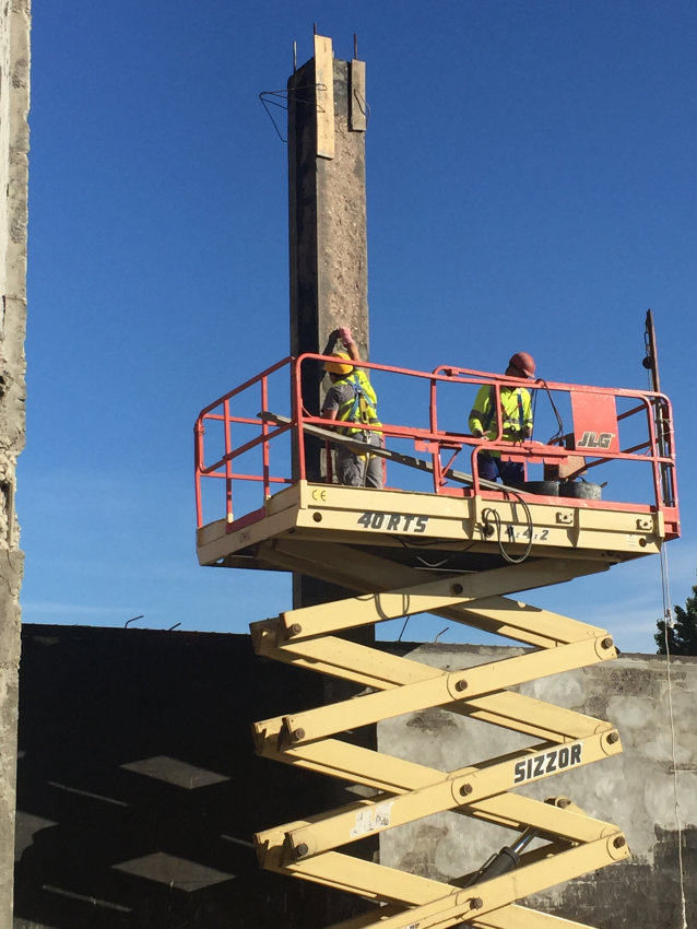 Reparación estructuras nave 2